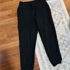 Lululemon Scuba Joggers - 8